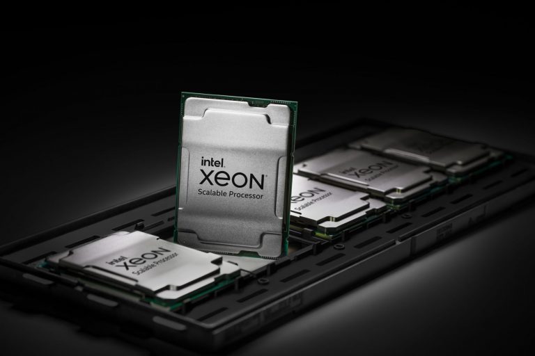 غول 48 هسته‌ای اینتل از سری Xeon Sapphire Rapids حتی با رم DDR4 هم غوغا کرد
