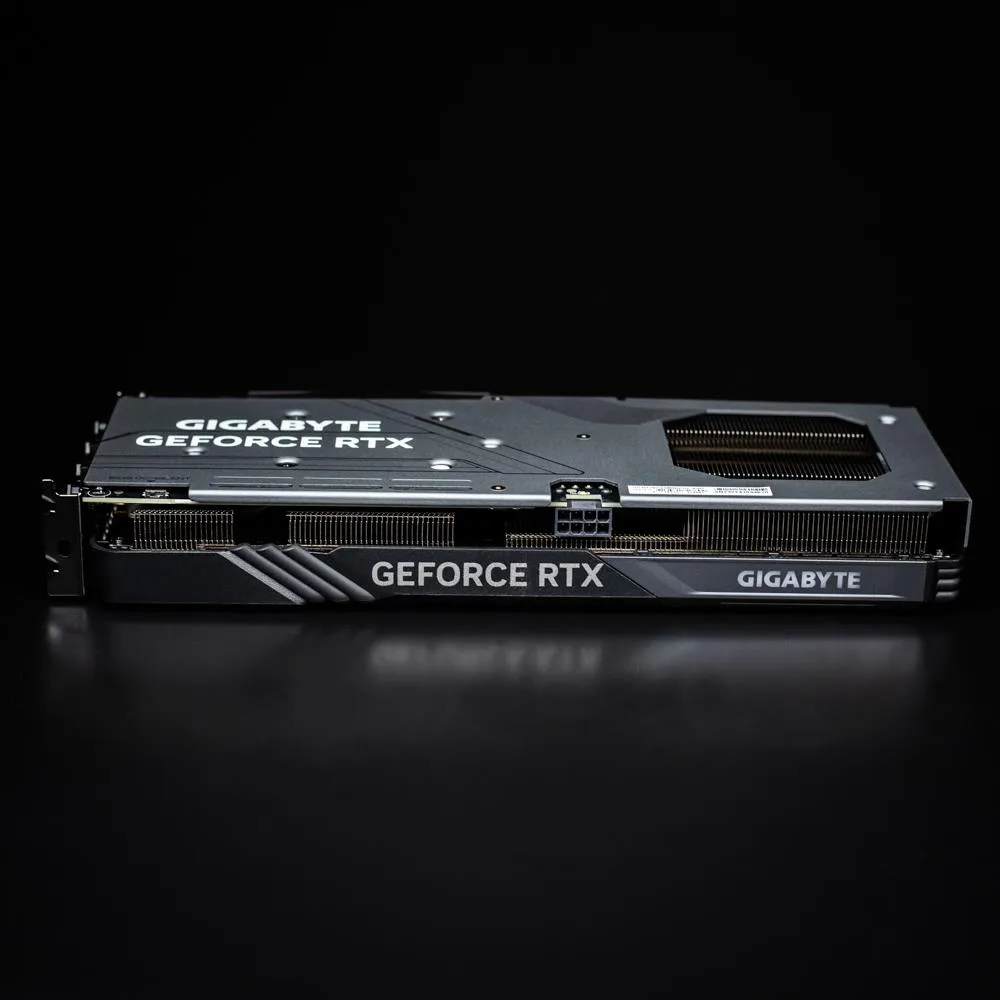 کارت گرافیک GIGABYTE GeForce RTX™ 4060 GAMING OC 8G