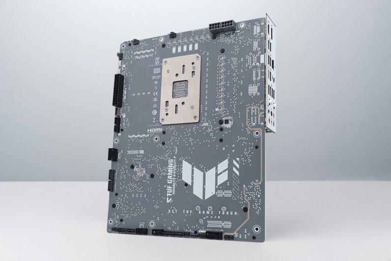 مادربرد ASUS TUF Gaming B850-BTF WiFi W با پشتیبانی از RTX 5090