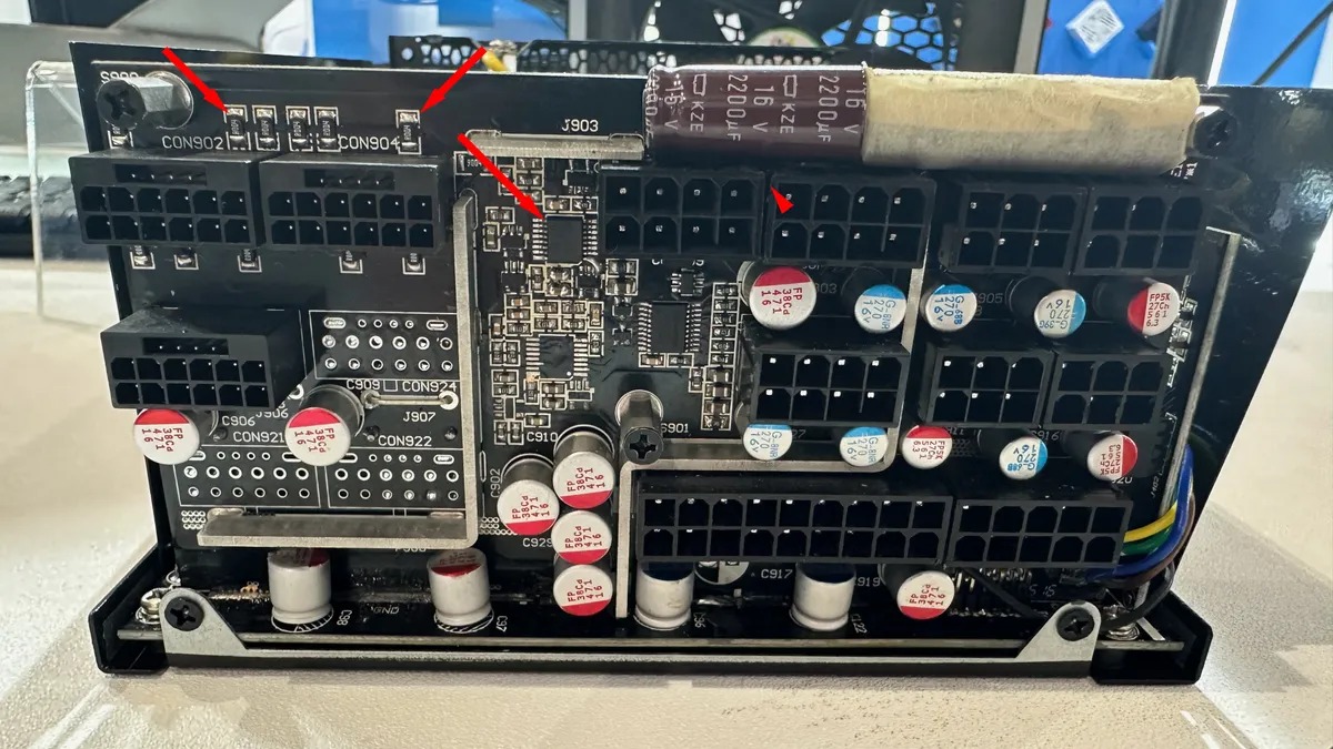 Seasonic PRIME PX-3200 و کابل 12V-2×6 Ti؛ خداحافظی با اتصال داغ GPU