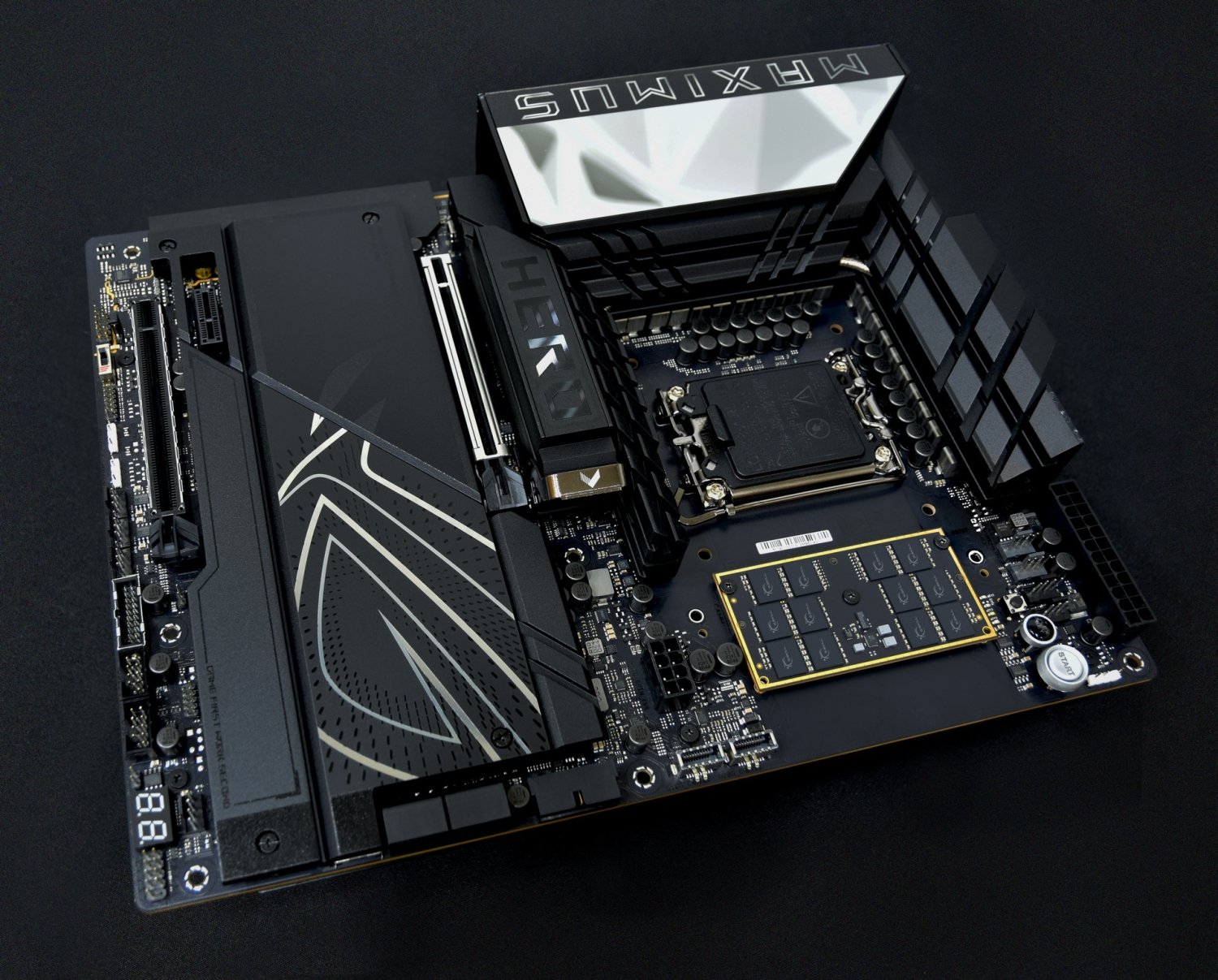 فکر می‌کنید سرعت کامپیوتر شما چقدر می‌تواند بیشتر شود؟ شرکت G.SKILL با همکاری تیم ROG از ASUS یک دستاورد شگفت‌انگیز را به نمایش گذاشته است.