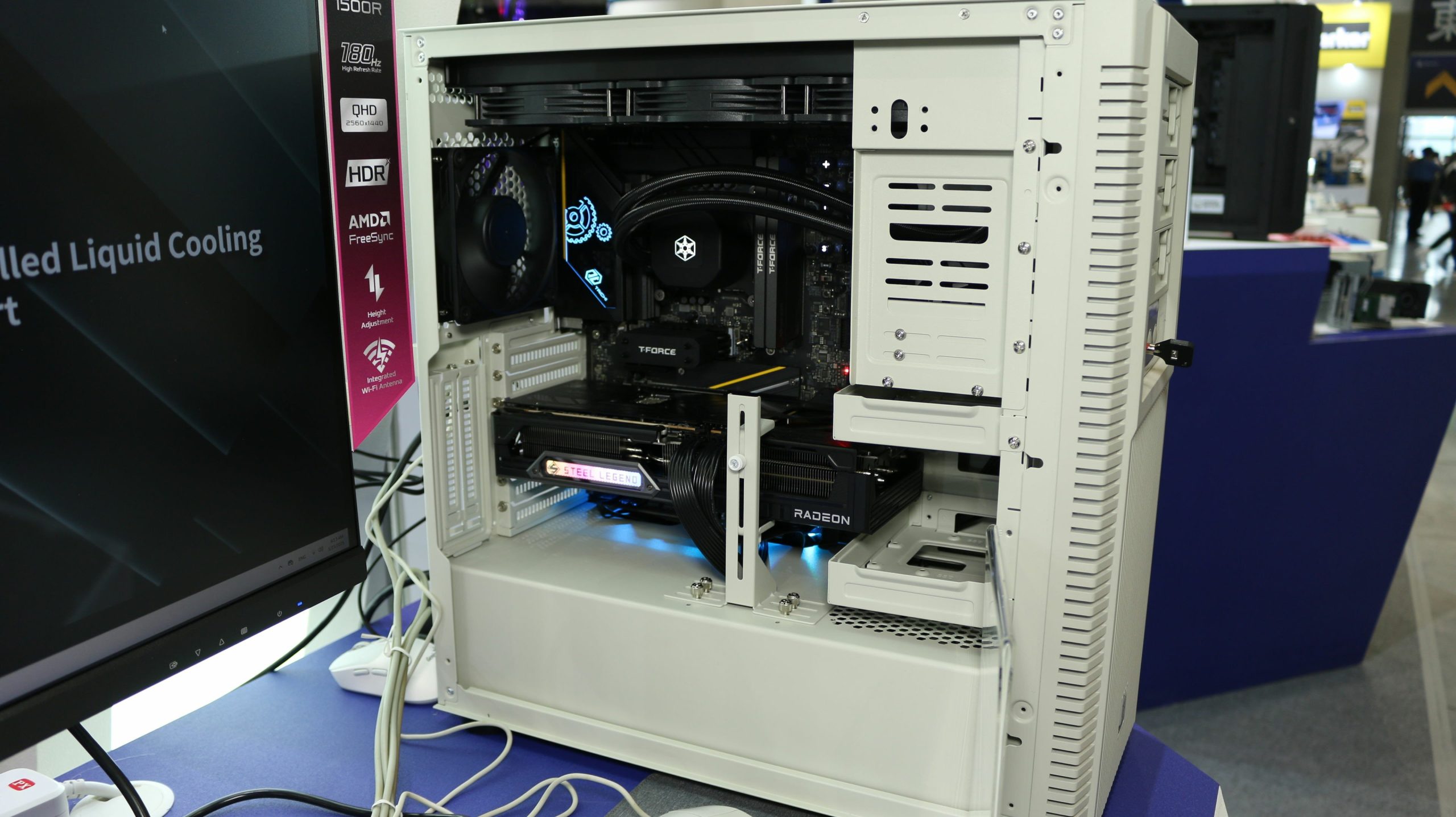 Silverstone FLP02؛ کیس کامپیوتری با طراحی رترو و قابلیت‌های مدرن